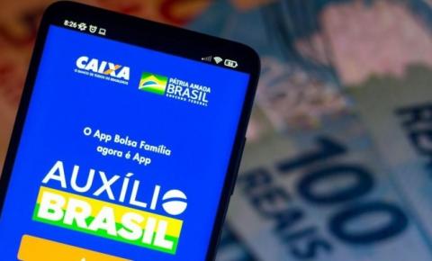 Auxílio Brasil: beneficiários com inscrição final 8 recebem nesta terça-feira
