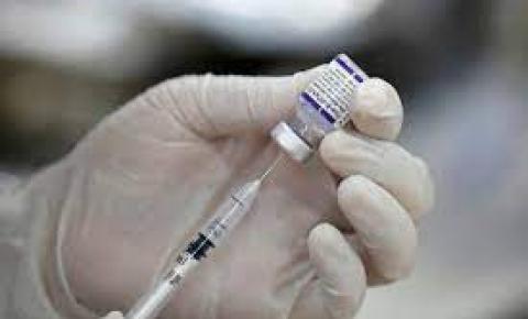 Ministério da Saúde não vai exigir receita médica na vacinação de crianças contra a covid-19