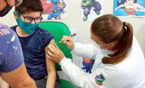 Imunizar as crianças com a Covid-19 é essencial